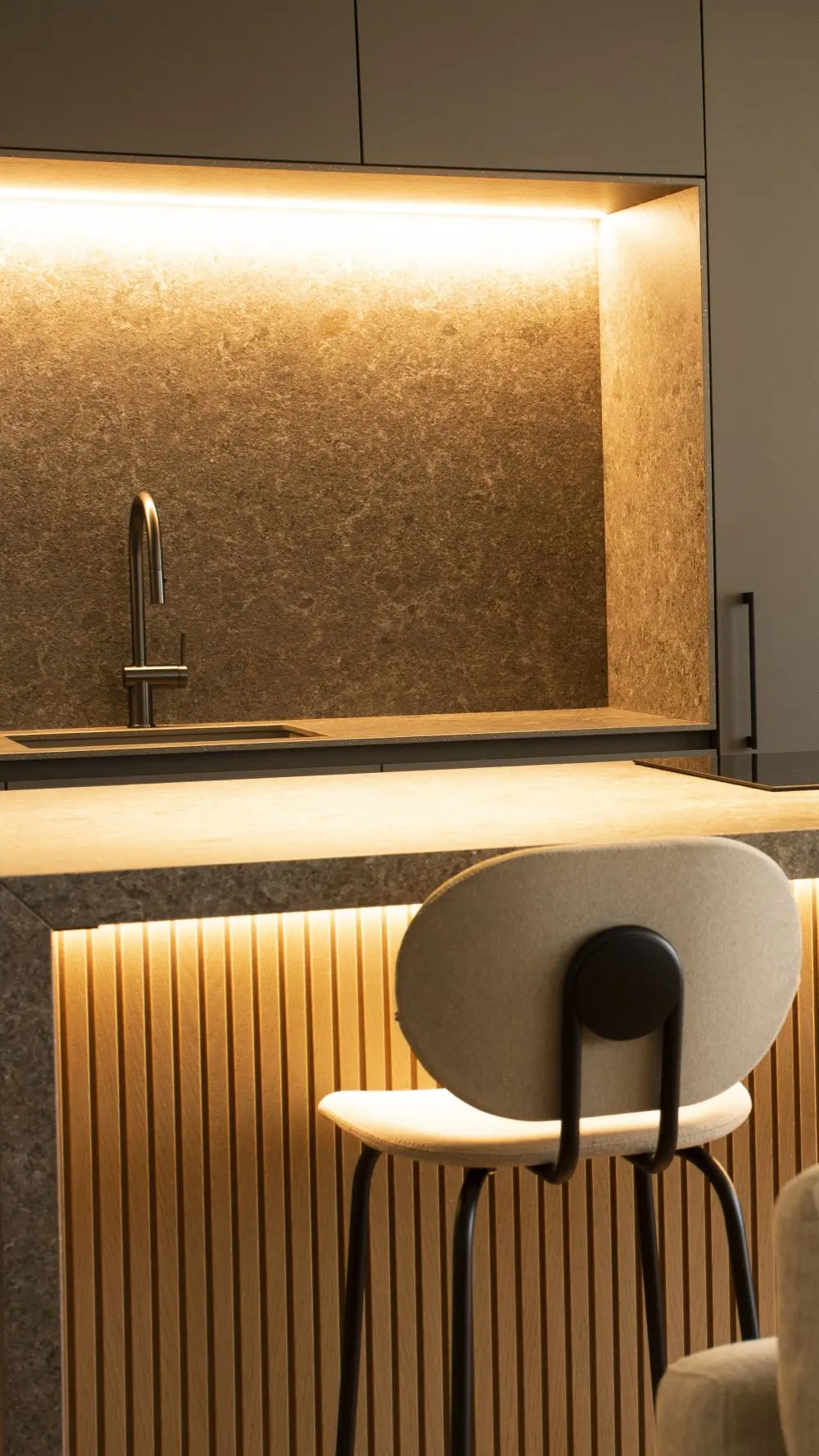Vista general de cocina premium en Elche