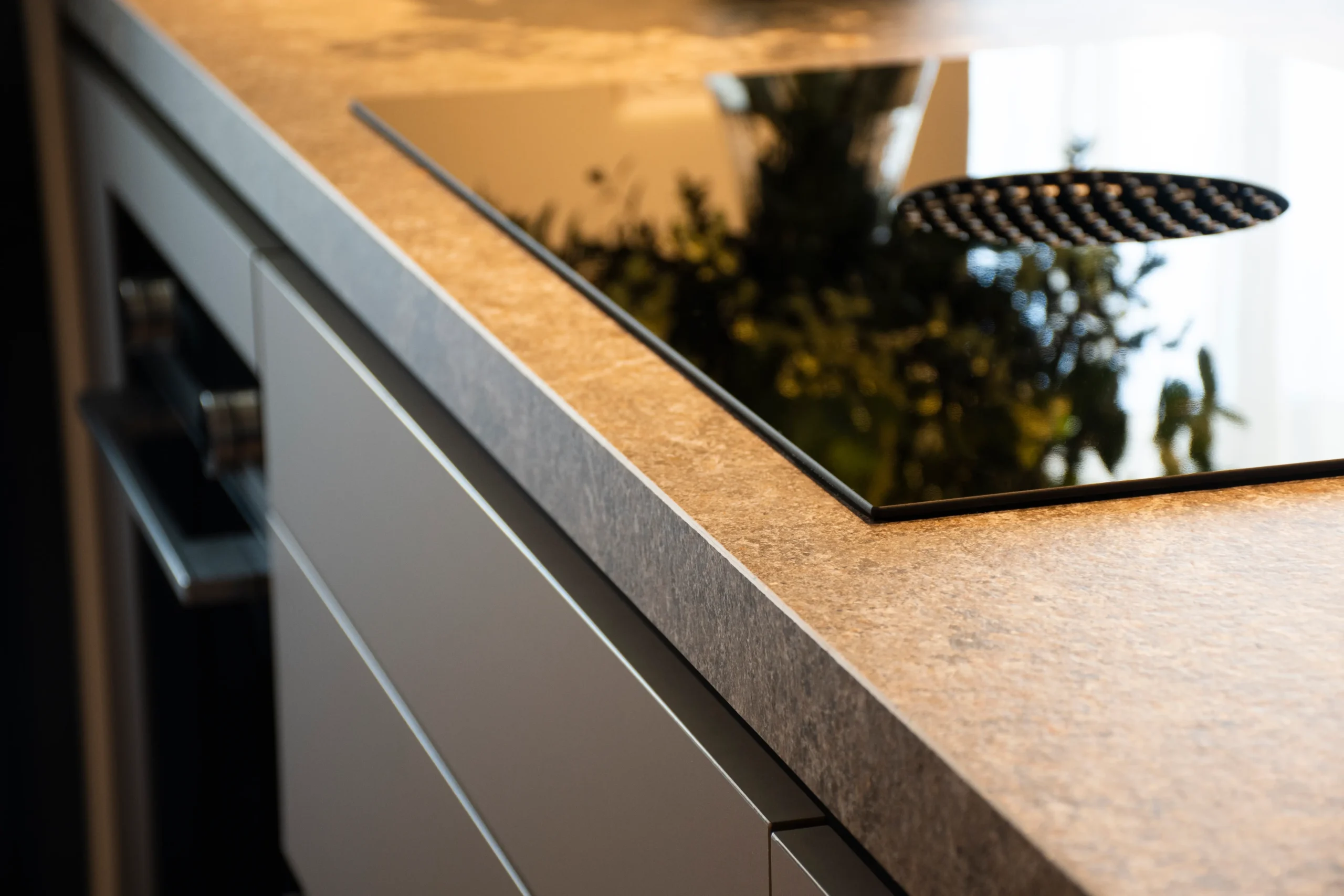 Detalle de encimera de cocina premium